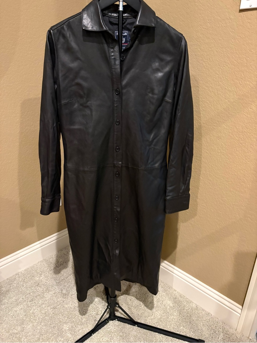 Faconnable like new Black 100% lamb skin Leather Long Button-Front dress